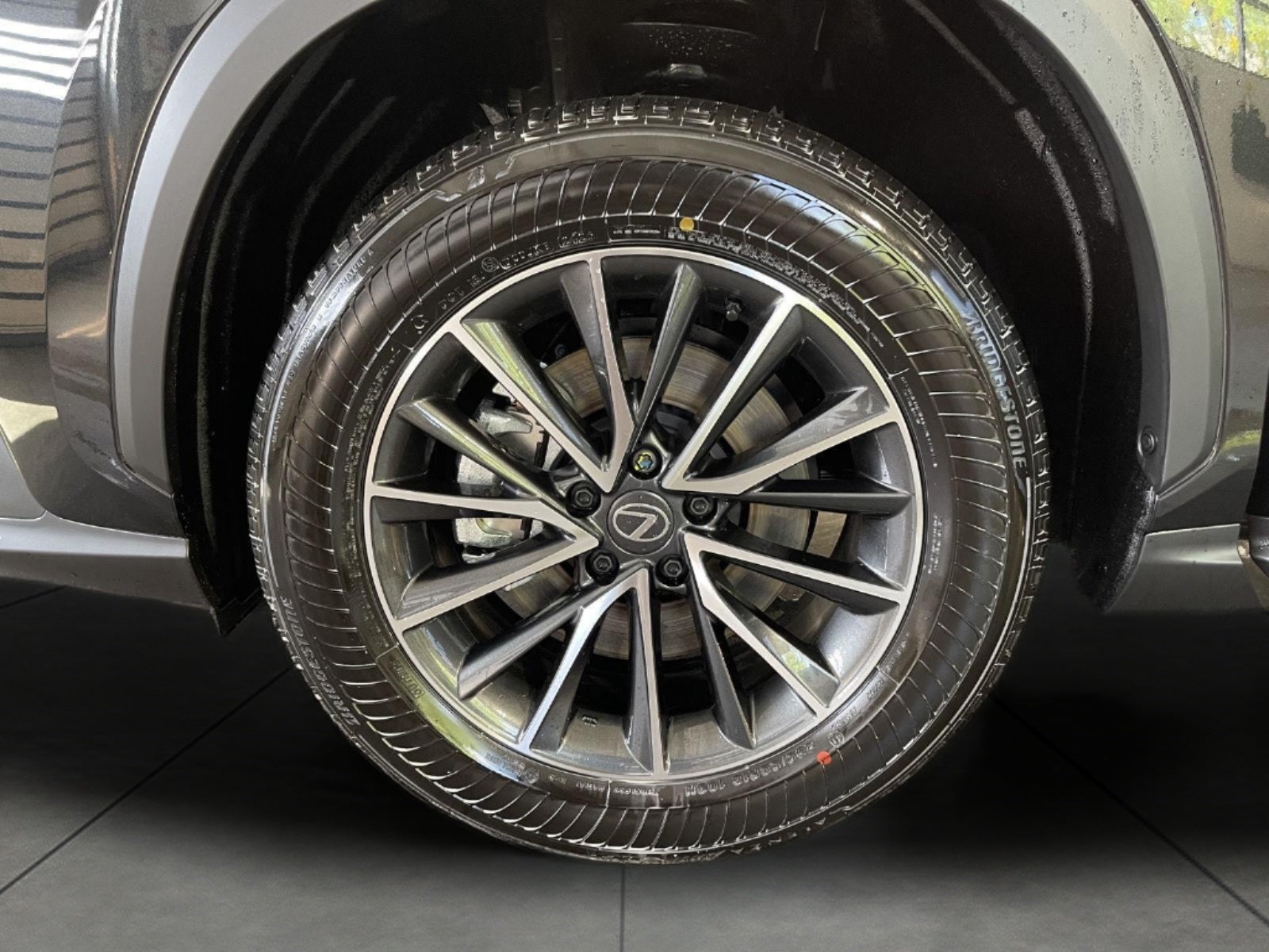 2026 Lexus NX PLUG-IN HYBRID ELECTRIC VEHICLE NX 450h+ PREMIUM AWD