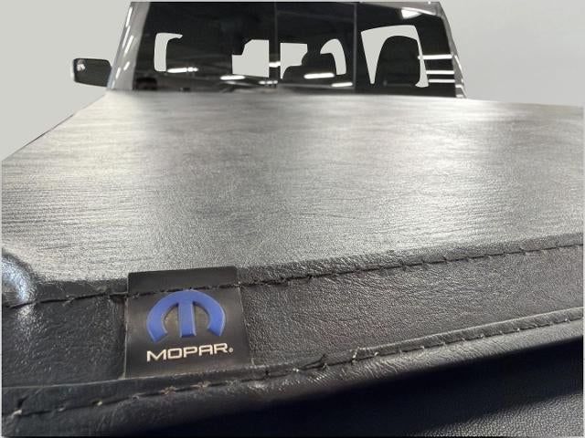 2022 RAM 1500 Laramie 4x4 Crew Cab 5'7 Box