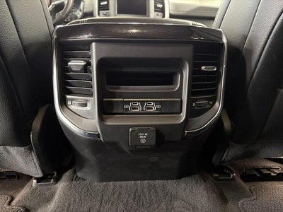 2022 RAM 1500 Laramie 4x4 Crew Cab 5'7 Box