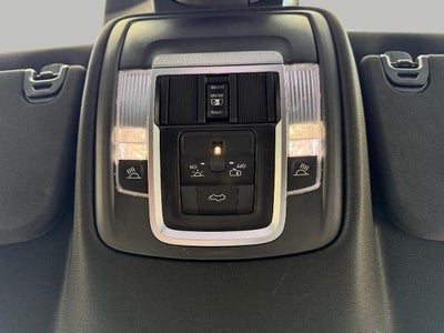 2022 RAM 1500 Laramie 4x4 Crew Cab 5'7 Box