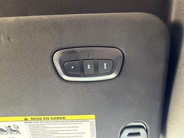 2022 RAM 1500 Laramie 4x4 Crew Cab 5'7 Box