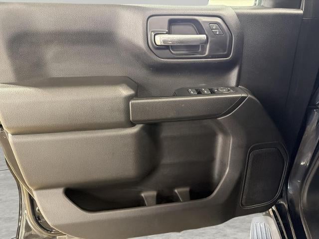 2019 Chevrolet Silverado 1500 4WD Crew Cab 147 Custom