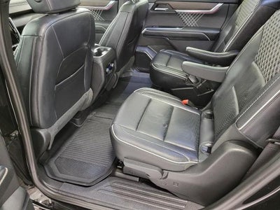 2024 GMC Acadia AWD 4dr Denali
