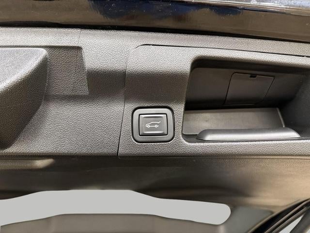 2023 GMC Acadia AWD 4dr AT4