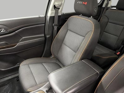 2023 GMC Acadia AWD 4dr AT4