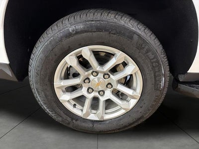 2026 Chevrolet Suburban 4WD 4dr LT