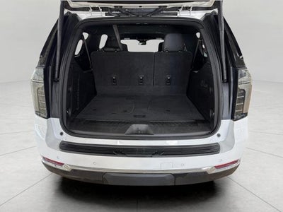 2026 Chevrolet Suburban 4WD 4dr LT