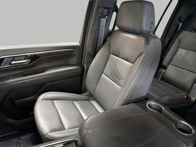 2026 Chevrolet Suburban 4WD 4dr LT