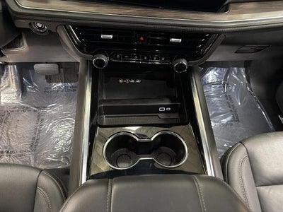 2026 Chevrolet Suburban 4WD 4dr LT