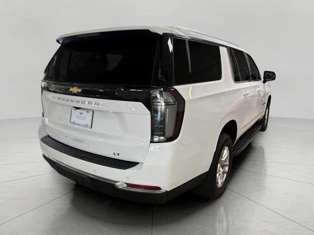 2026 Chevrolet Suburban 4WD 4dr LT