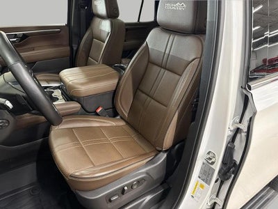 2025 Chevrolet Tahoe 4WD 4dr High Country