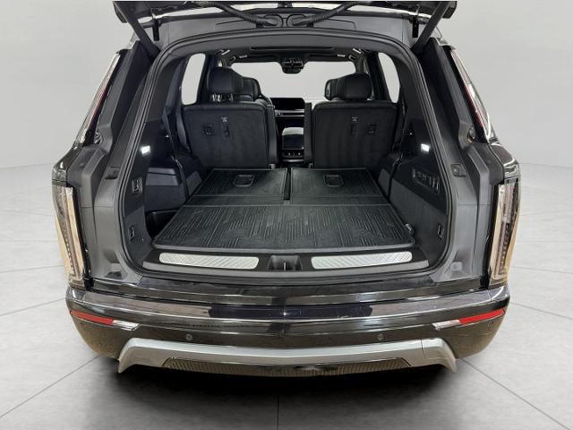 2026 Cadillac VISTIQ AWD 4dr Sport