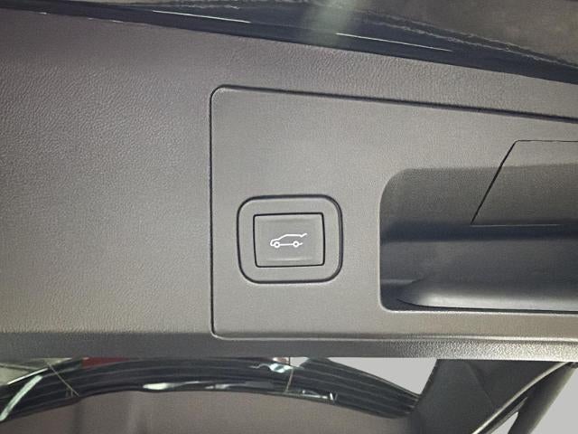 2025 Cadillac XT5 AWD 4dr Premium Luxury