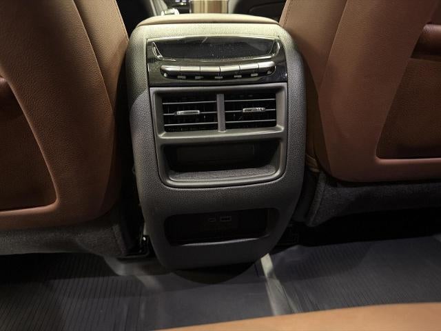 2024 Cadillac XT5 AWD 4dr Premium Luxury
