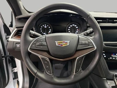 2024 Cadillac XT5 AWD 4dr Premium Luxury