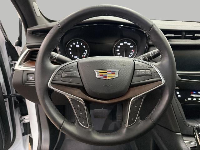2024 Cadillac XT5 AWD 4dr Premium Luxury