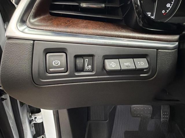 2024 Cadillac XT5 AWD 4dr Premium Luxury