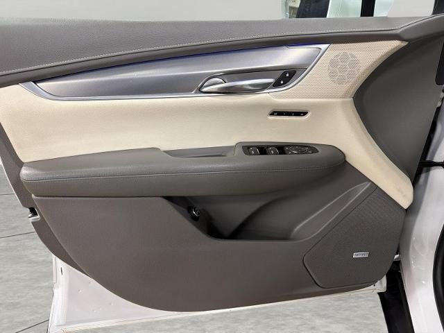2017 Cadillac XT5 AWD 4dr Premium Luxury