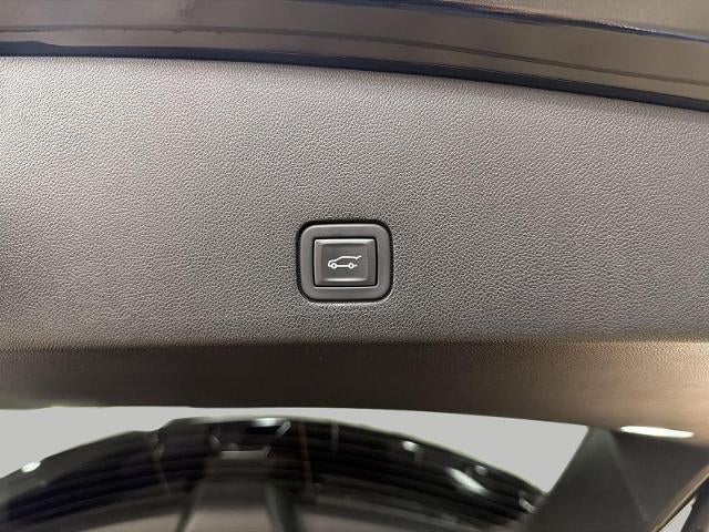 2023 Cadillac XT6 AWD 4dr Premium Luxury
