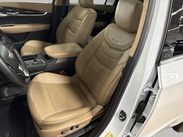 2024 Cadillac XT6 AWD 4dr Premium Luxury