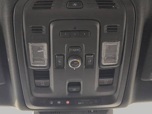 2023 Cadillac Escalade 4WD 4dr Premium Luxury