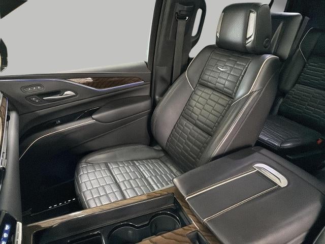 2023 Cadillac Escalade 4WD 4dr Sport Platinum