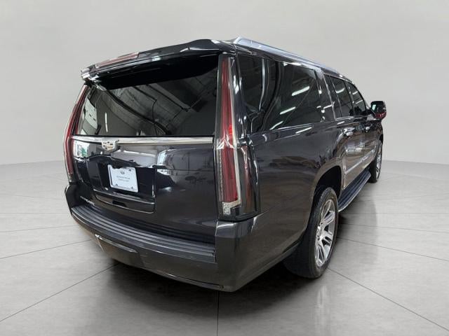 2019 Cadillac Escalade ESV 4WD 4dr Luxury