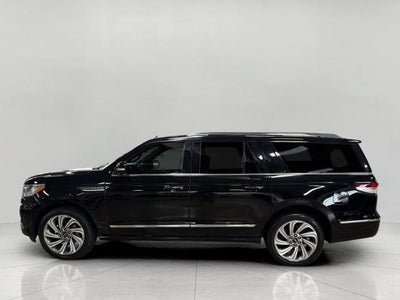 2022 Lincoln Navigator L Reserve 4x4
