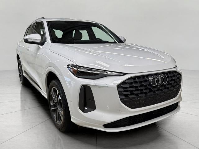 2025 Audi Q5 Premium 2.0 TFSI quattro