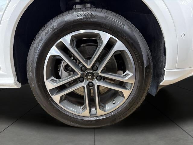 2025 Audi Q5 Premium 2.0 TFSI quattro