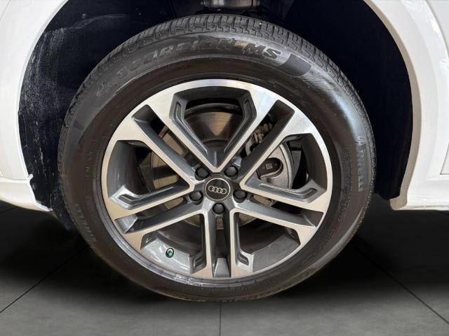 2025 Audi Q5 Premium 2.0 TFSI quattro