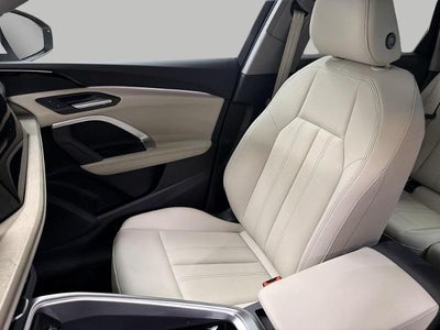 2025 Audi Q5 Premium 2.0 TFSI quattro