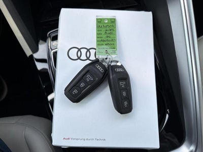 2025 Audi Q5 Premium 2.0 TFSI quattro