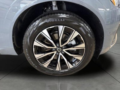 2023 Volvo XC60 B5 AWD Plus Bright Theme