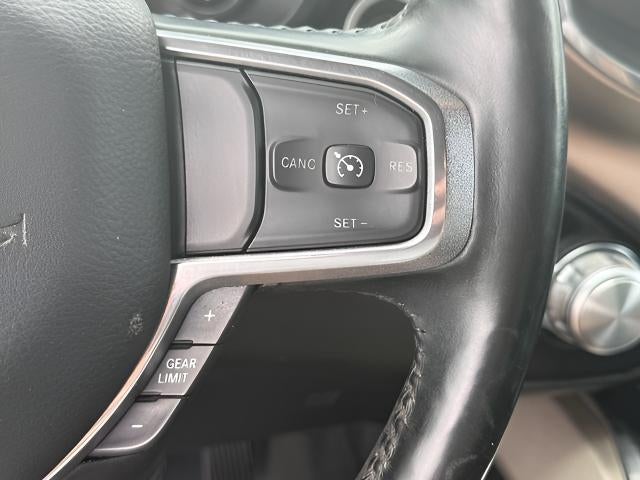 2019 RAM 1500 Laramie 4x4 Crew Cab 5'7 Box