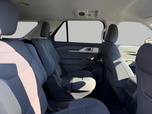 2025 Ford Explorer Active 4WD