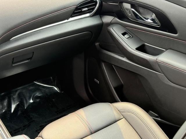 2023 Chevrolet Traverse AWD 4dr RS