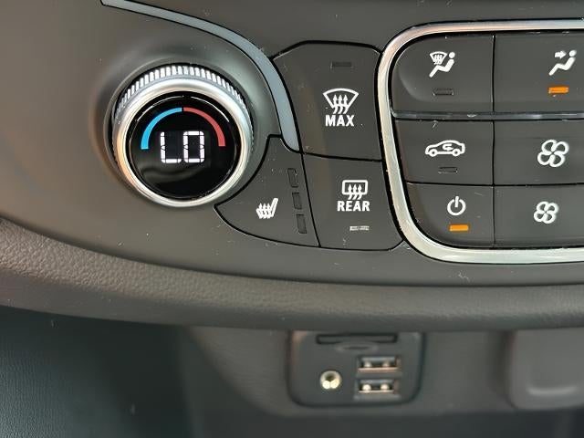 2023 Chevrolet Traverse AWD 4dr RS