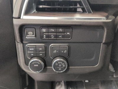 2025 Chevrolet Suburban 4WD 4dr Z71