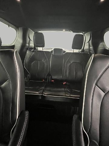 2025 Chrysler Pacifica Limited AWD