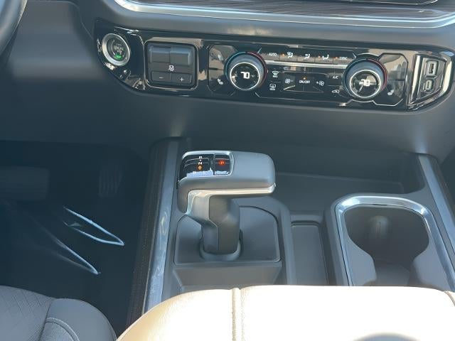 2023 Chevrolet Silverado 1500 4WD Crew Cab 147 RST