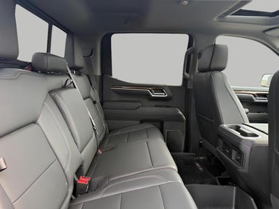 2022 Chevrolet Silverado 1500 4WD Crew Cab 147 LT Trail Boss