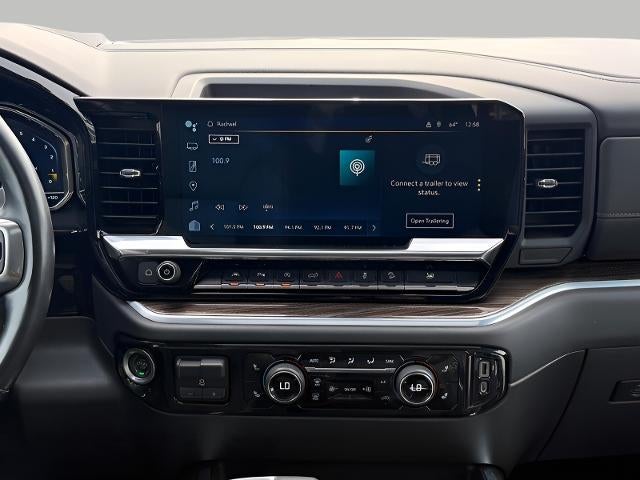 2022 Chevrolet Silverado 1500 4WD Crew Cab 147 LT Trail Boss