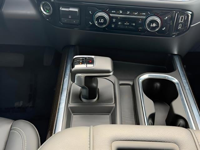 2022 Chevrolet Silverado 1500 4WD Crew Cab 147 LT Trail Boss