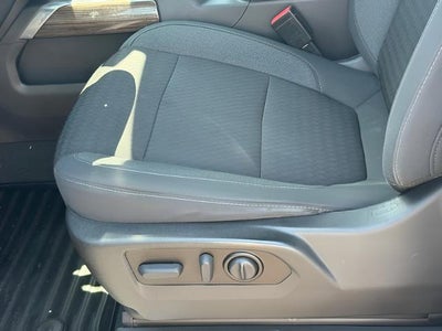 2022 Chevrolet Silverado 1500 LTD 4WD Crew Cab 147 RST