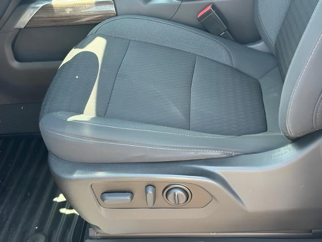 2022 Chevrolet Silverado 1500 LTD 4WD Crew Cab 147 RST