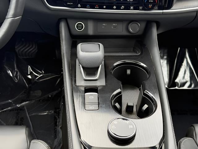 2021 Nissan Rogue AWD SL