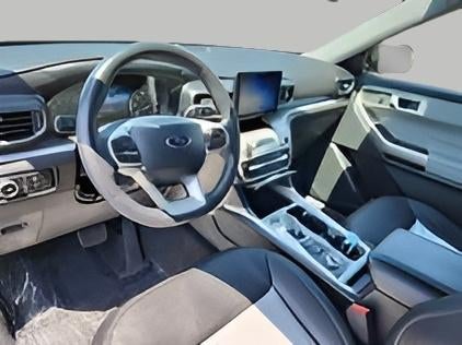 2023 Ford Explorer XLT 4WD