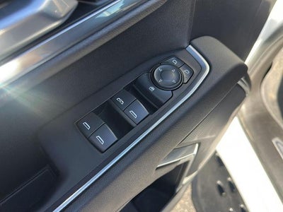2022 Chevrolet Silverado 1500 4WD Crew Cab 147 LT w/2FL