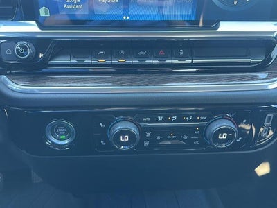 2022 Chevrolet Silverado 1500 4WD Crew Cab 147 LT w/2FL